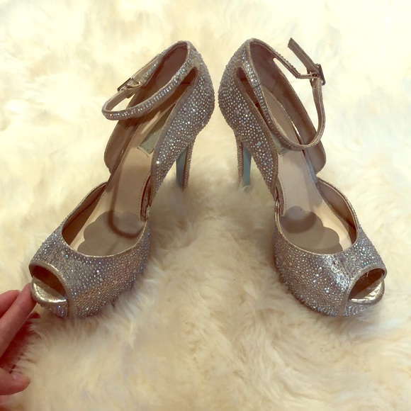 Betsey Johnson Shoes - Betsy Johnson NYE Stiletto